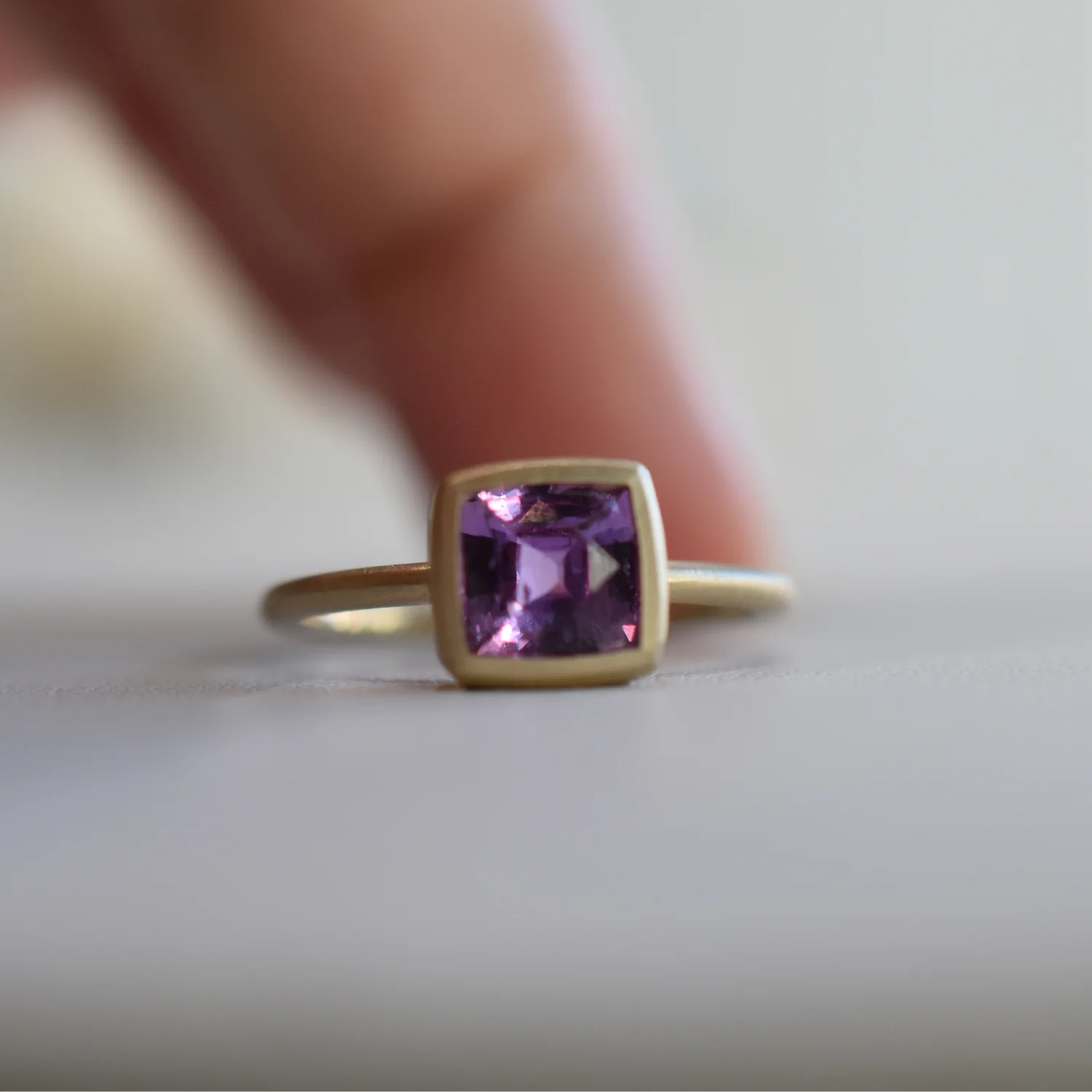 Simple Bezel Ring - Pink Sapphire - Image 3