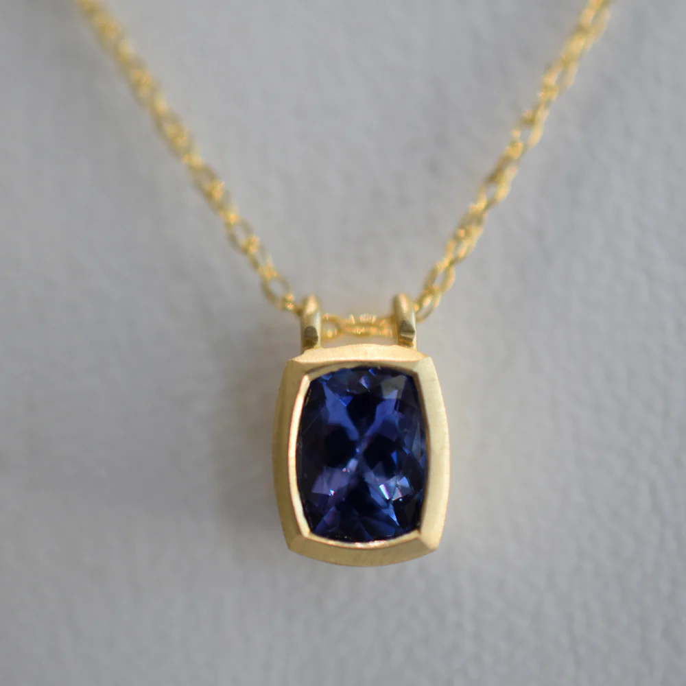 Tanzanite Bezel Pendant Necklace - Image 3