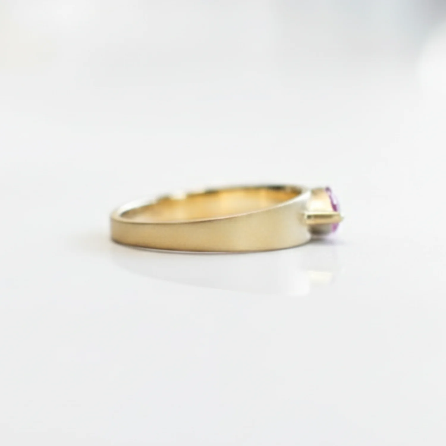Tapered Band Ring - Pink Sapphire - Image 3
