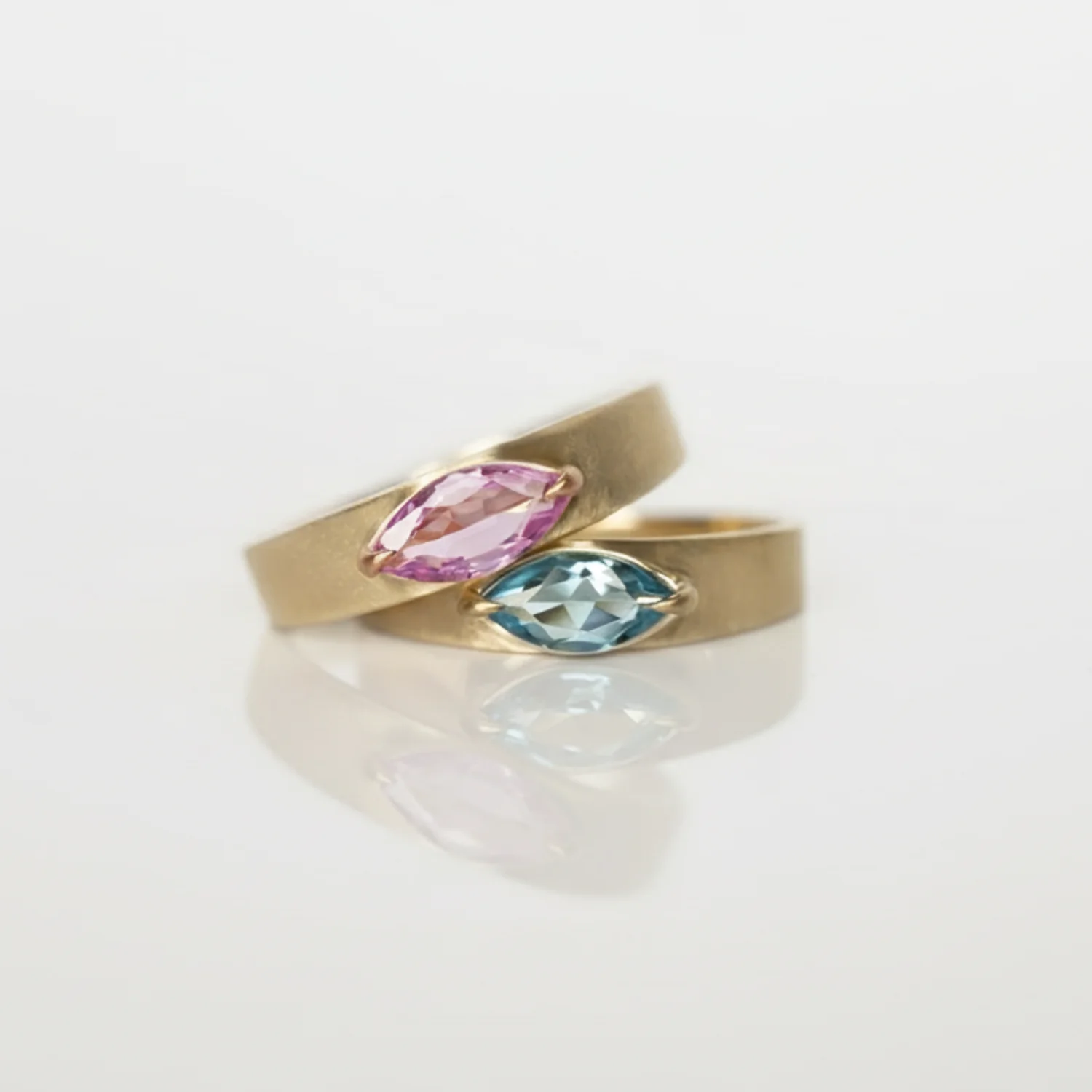 Tapered Band Ring - Pink Sapphire - Image 5